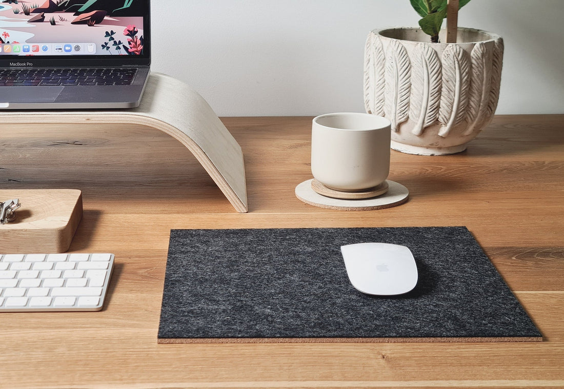 Small mouse pad - Black wool felt