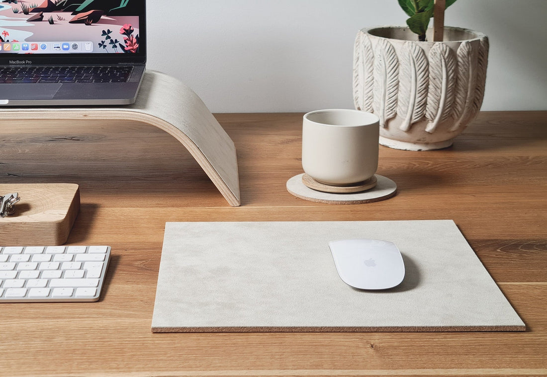 Small mouse pad - beige Alcantara