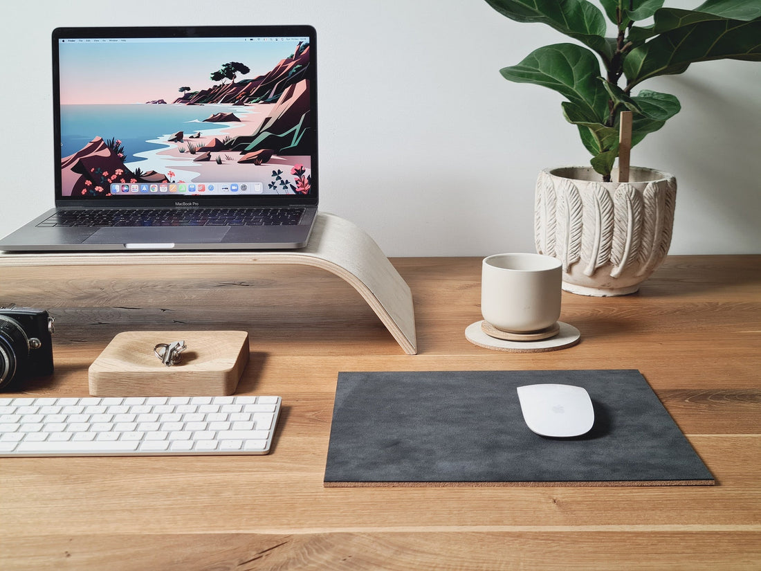 Small mouse pad - Black Alcantara