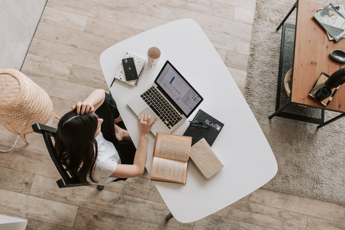 Télétravail : 5 conseils pour bien aménager son coin bureau