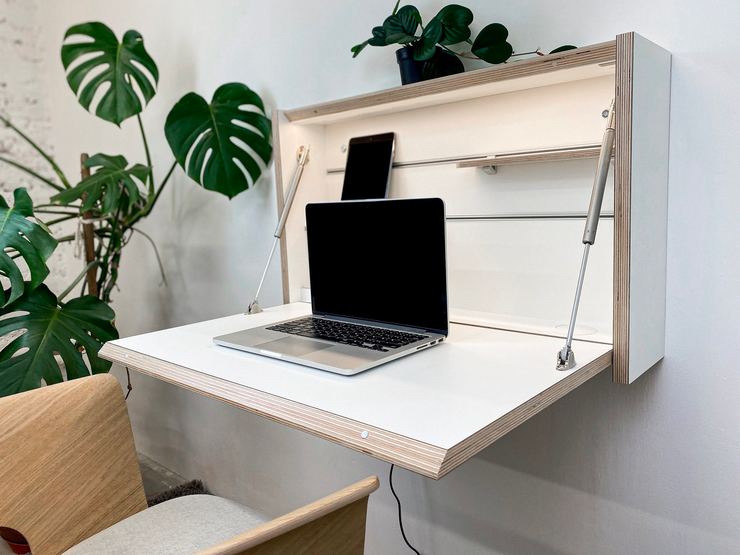 Folding wall desk with shelves - White